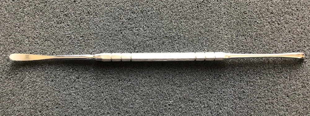 H&H Co. Periosteal Elevator-Slight Curve Ref: 20-0031H