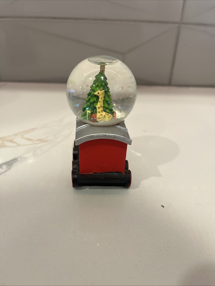 F.A.O SCHWARZ 4- piece Train Snow Globe Set