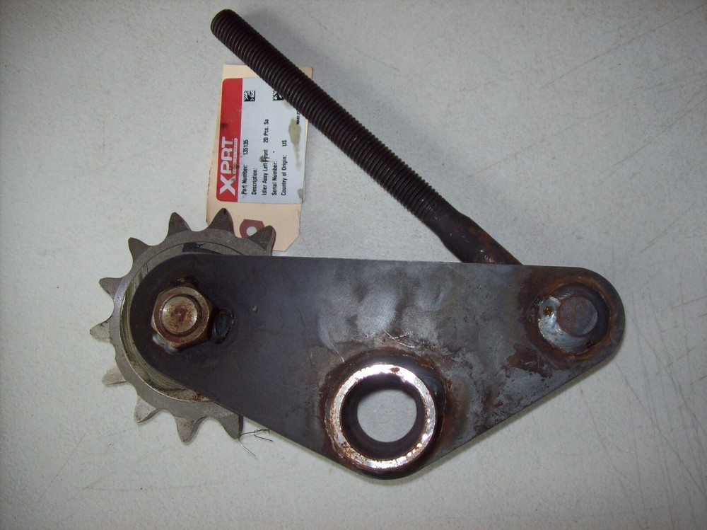 GEHL 135135 Idler Assembly Left ~ NEW ~