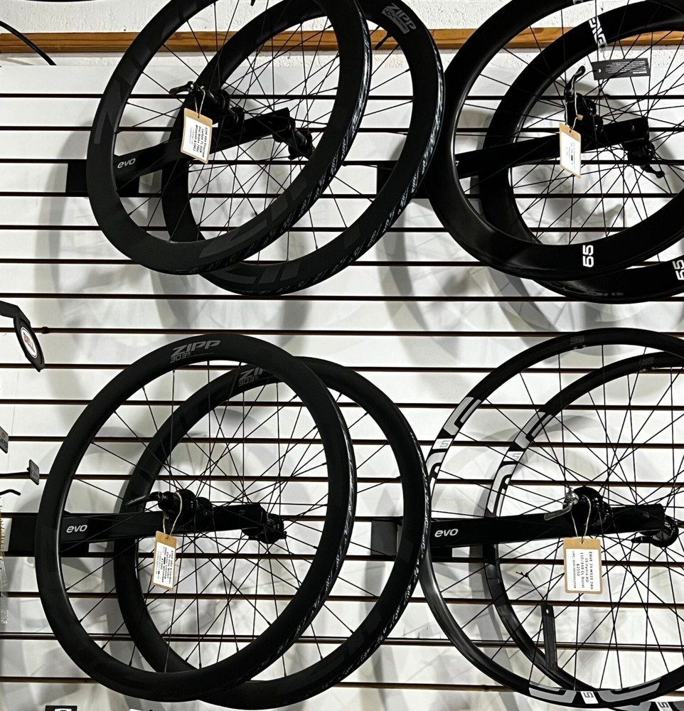 EVO Dual Wheel Display Black