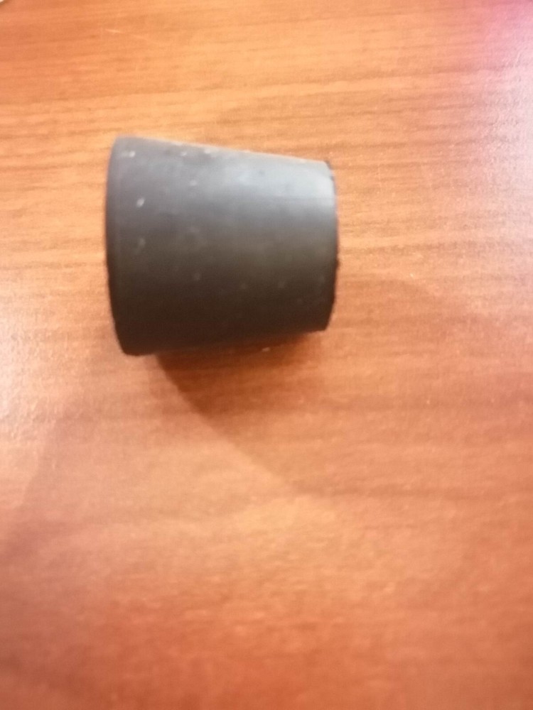 #4 rubber stopper