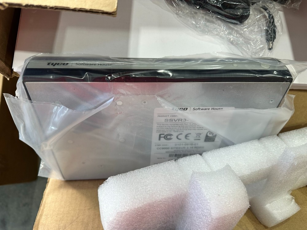 Tyco / Software House SSVR3-16 Access Control Appliance Open Box
