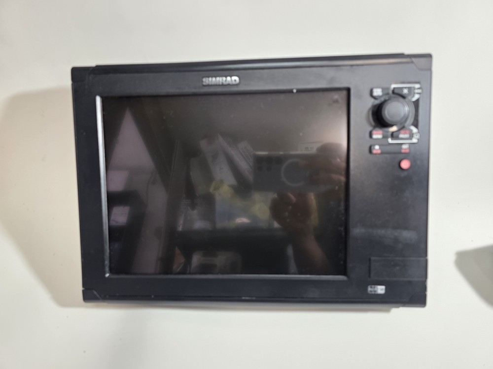 DUAL Simrad NSE 12 GPS Chartplotter Multifunction Display - Tested