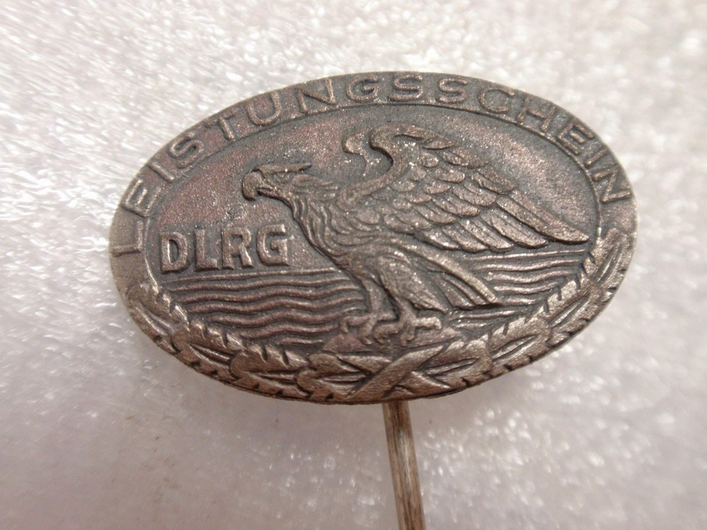 WW2 German DLRG Stickpin . PIN814
