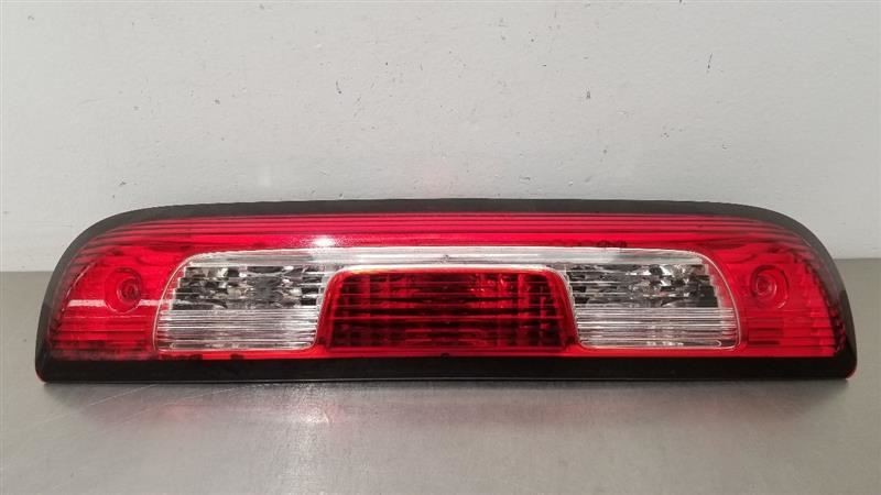 16 CHEVY SILVERADO 1500 HIGH MOUNTED STOP LIGHT