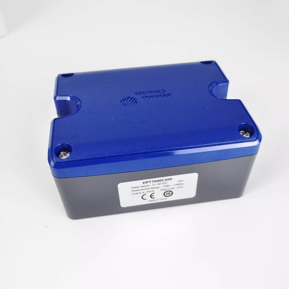 Johnson DPT7000C200 gas differential pressure sensor