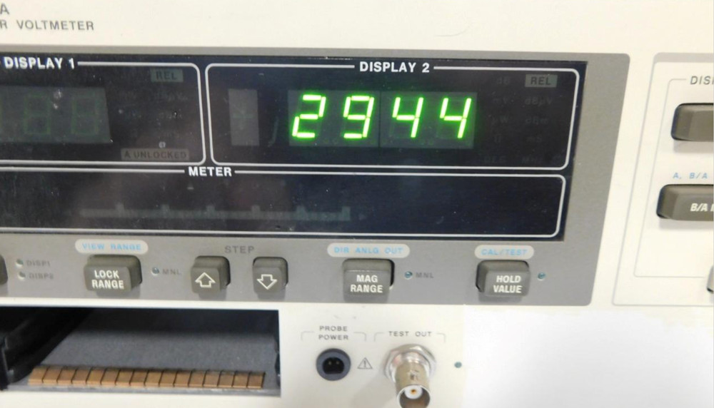 HP Hewlett Packard 8508A Vector Voltmeter 300kHz- 2GHz
