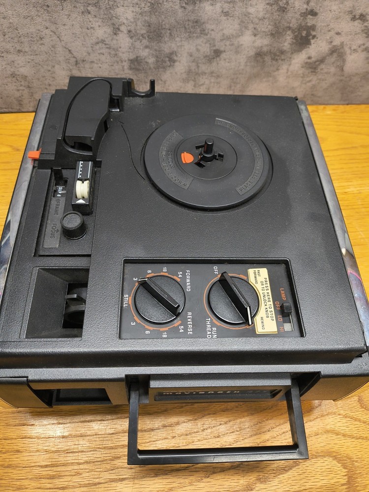 Vintage Kodak Moviedeck 475 Untested