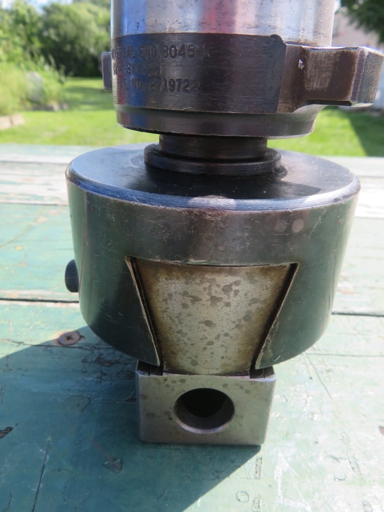 Bridgeport No. 2 Boring Head w/ Universal Kwik-Switch #300
