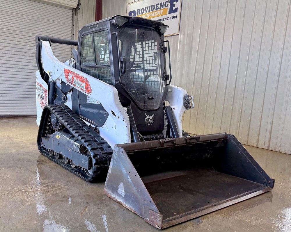 2021 BOBCAT T76 STANDARD FLOW CAB SKID STEER TRACK LOADER