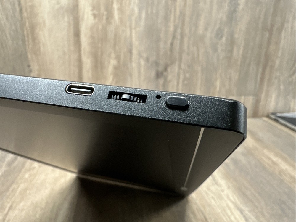 BOIFUN Type-C Portable Display