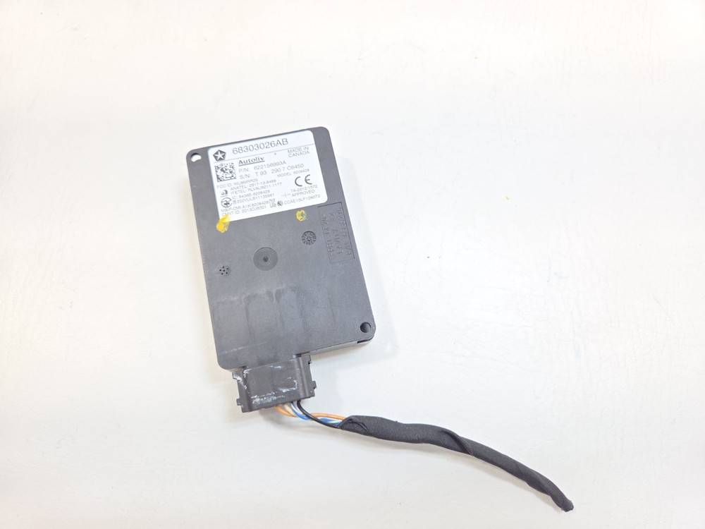 2015-2018 DODGE CHARGER REAR RIGHT SIDE BLIND SPOT RADAR SENSOR MODULE OEM