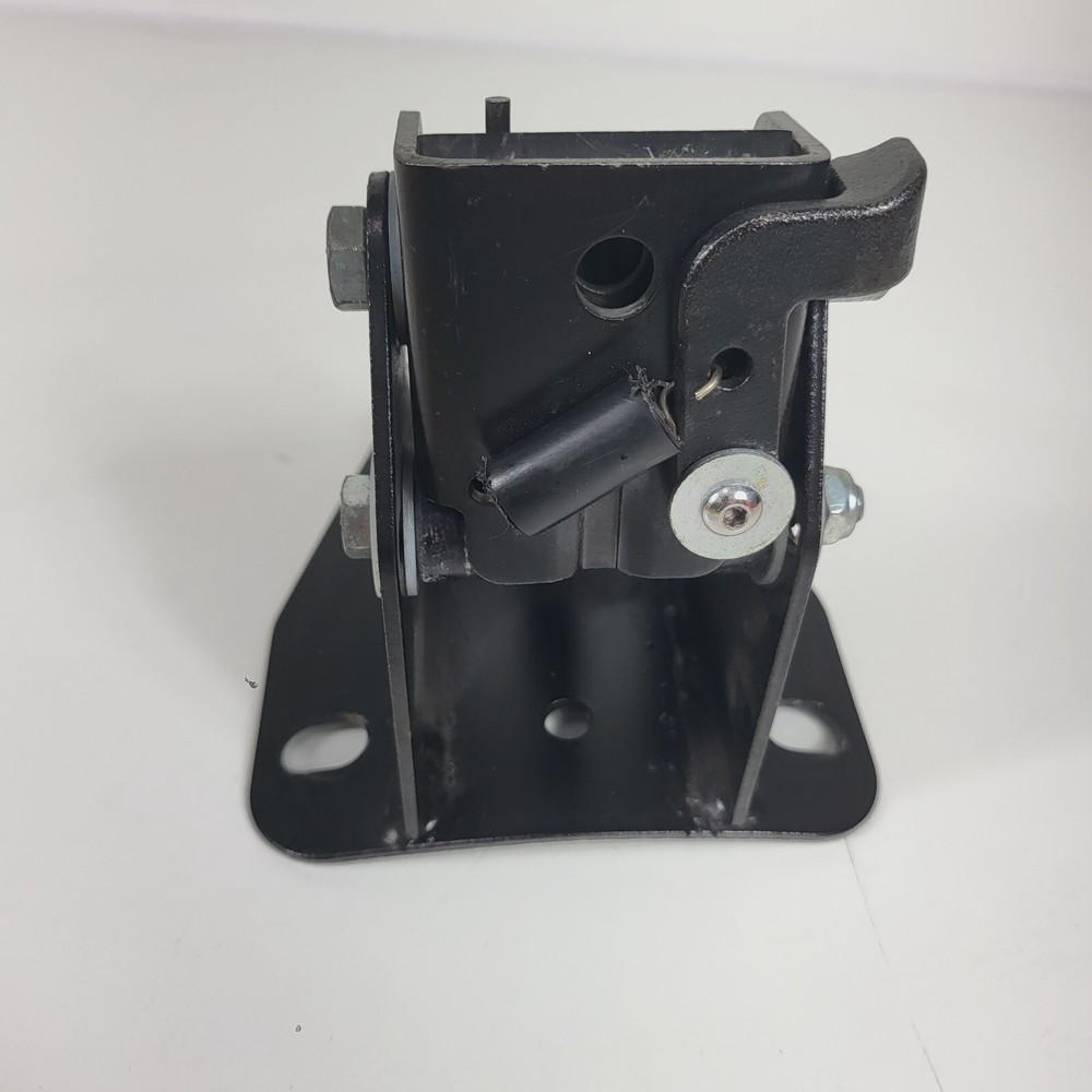 Harley-Davidson Adjustable Rider Backrest Mount Bracket P/N 52622-03