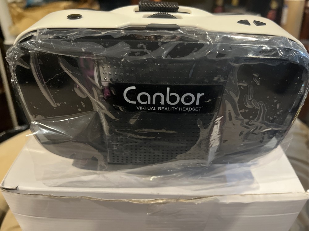Canbor virtual reality headset