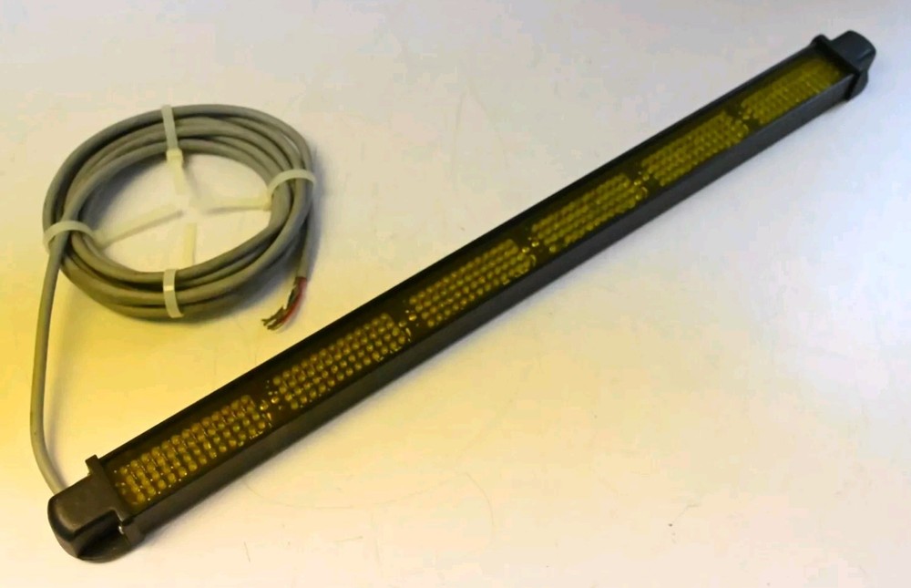 Whelen Light Array BL652L P/N 01-0683419-01 Amber/Yellow