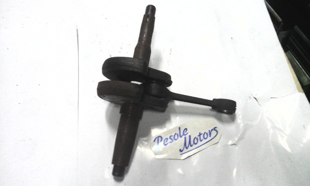 ILO 197 CRANKSHAFT MISSING PISTON PIN CAGE!