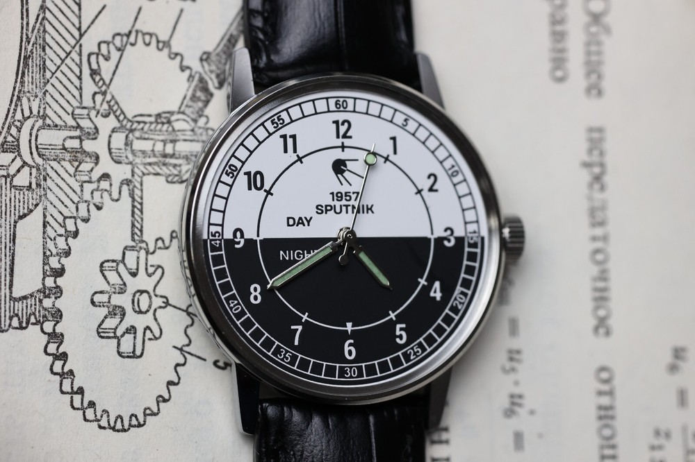 Watch Soviet Sputnik Millitary quartz Wristwatches