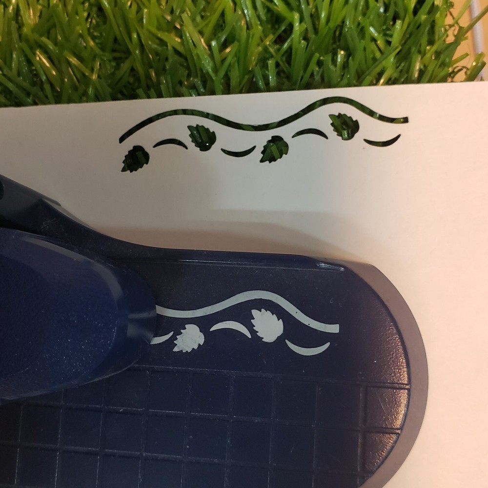 3 Fiskars BORDER PUNCHES - See pics