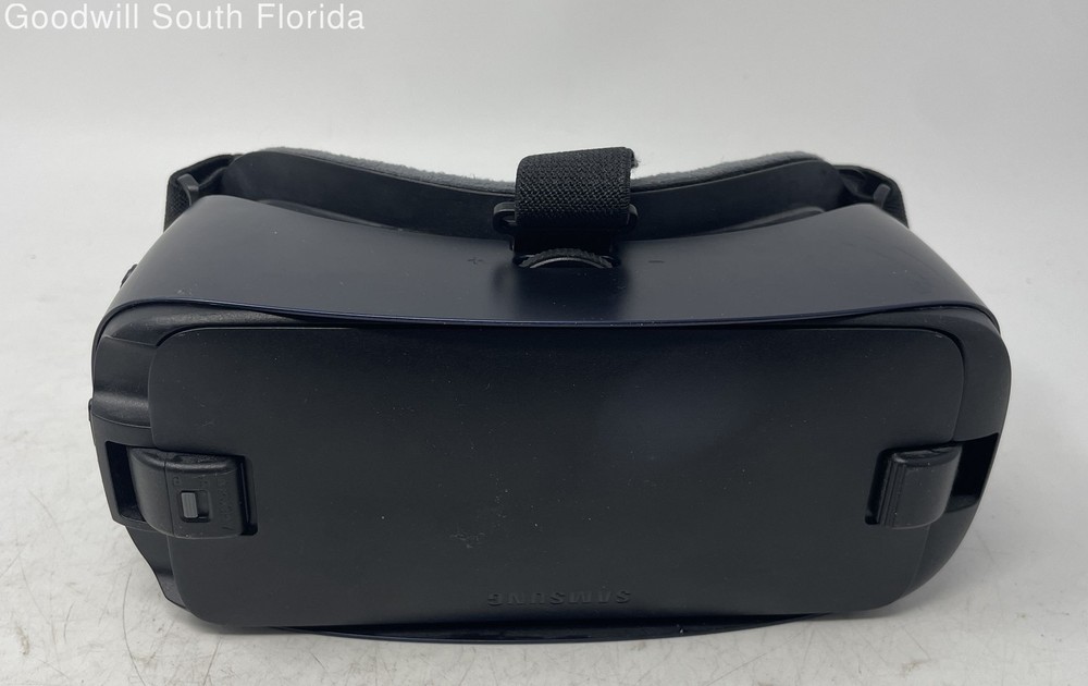 Samsung Gear VR Powered By Oculus Virtual Reality Headset Not Tested