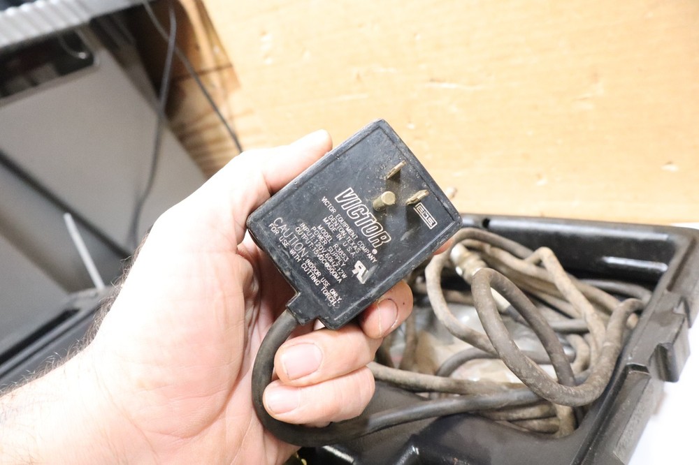 Victor MHT-100 Motorized Hand Torch 12v-dc