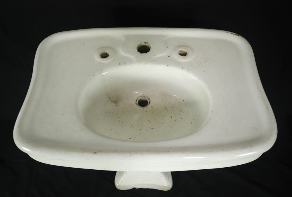 Reclaimed White Ceramic Serpentine 33 in. Pedestal Sink