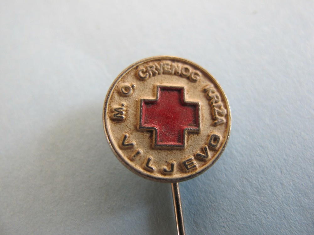 Red Cross Lapel Pin Badge