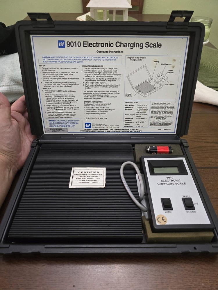 9010 Slimline Electronic Refrigerant Charging Scale - tif Instruments