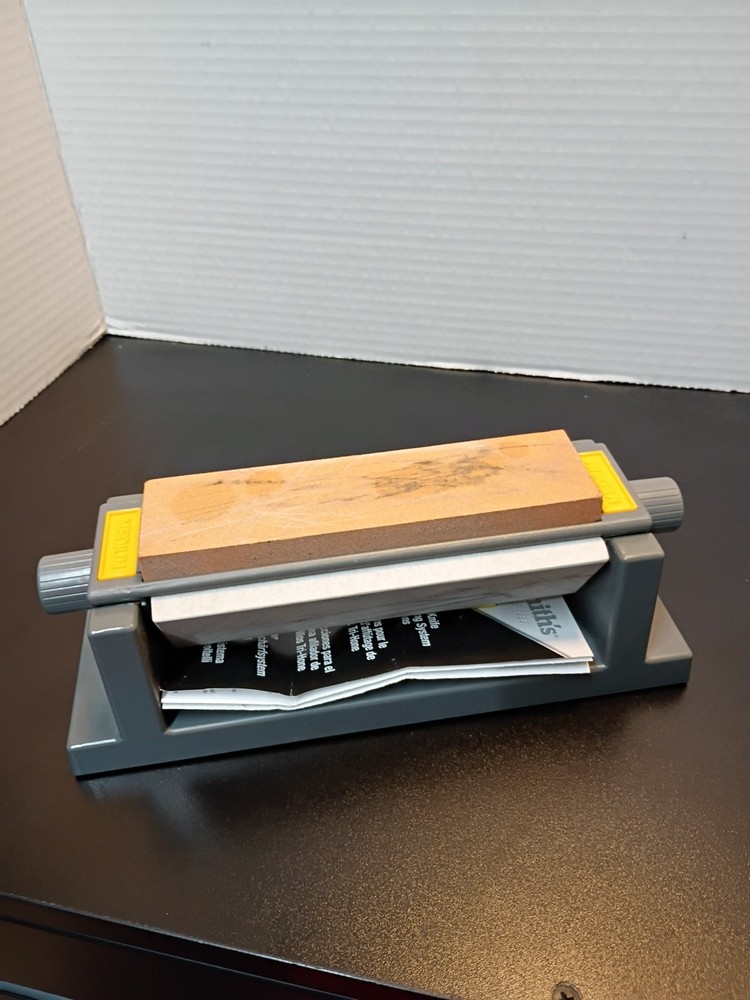 Smith's TRI6 6" Tri-Hone Sharpening System Knife Tool Sharpener 3 Stone Arkansas