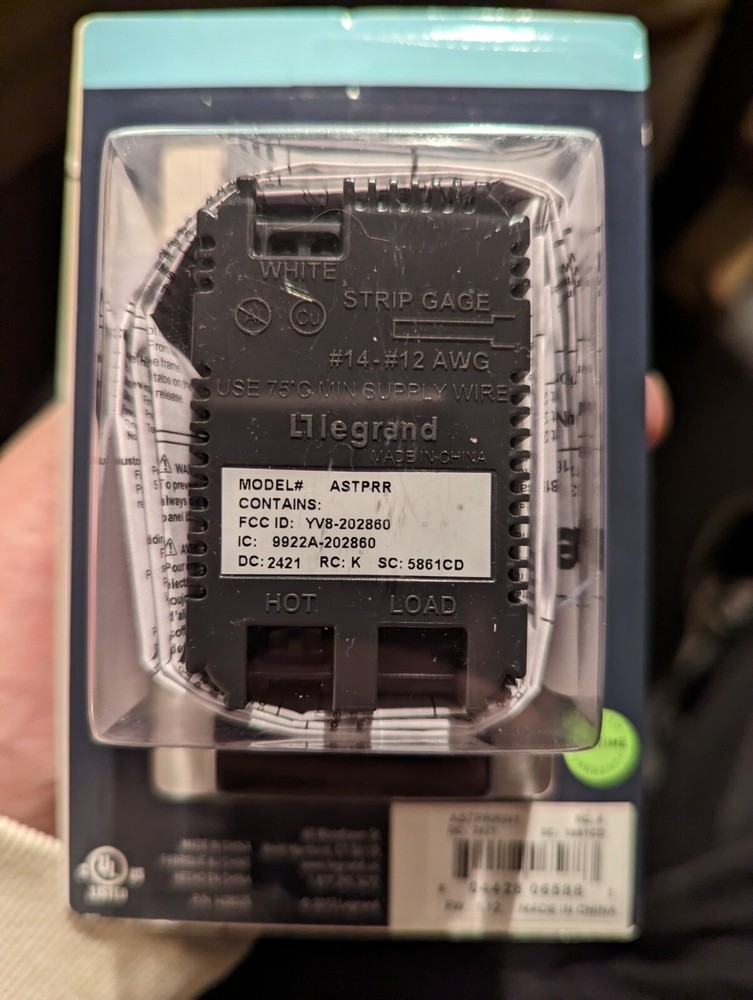 Legrand ASTPRRW1 Square On/Off Wall Switch - White