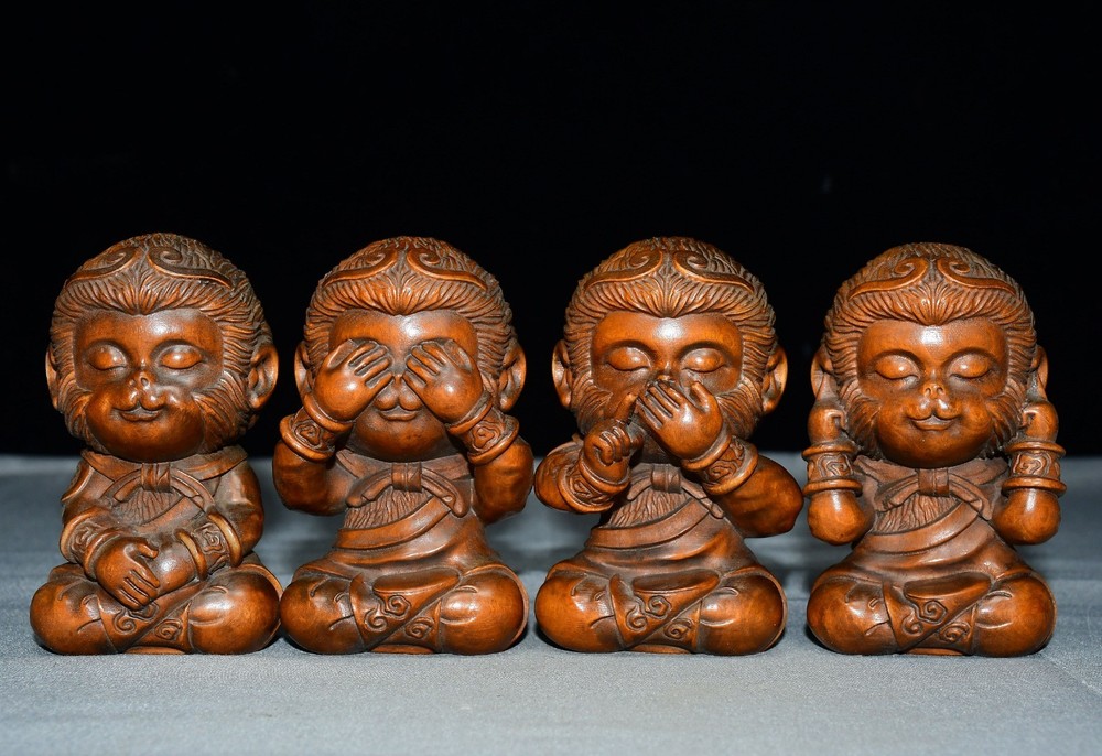 Exquisite Small Leaf Boxwood Four Not Monkey Ornament