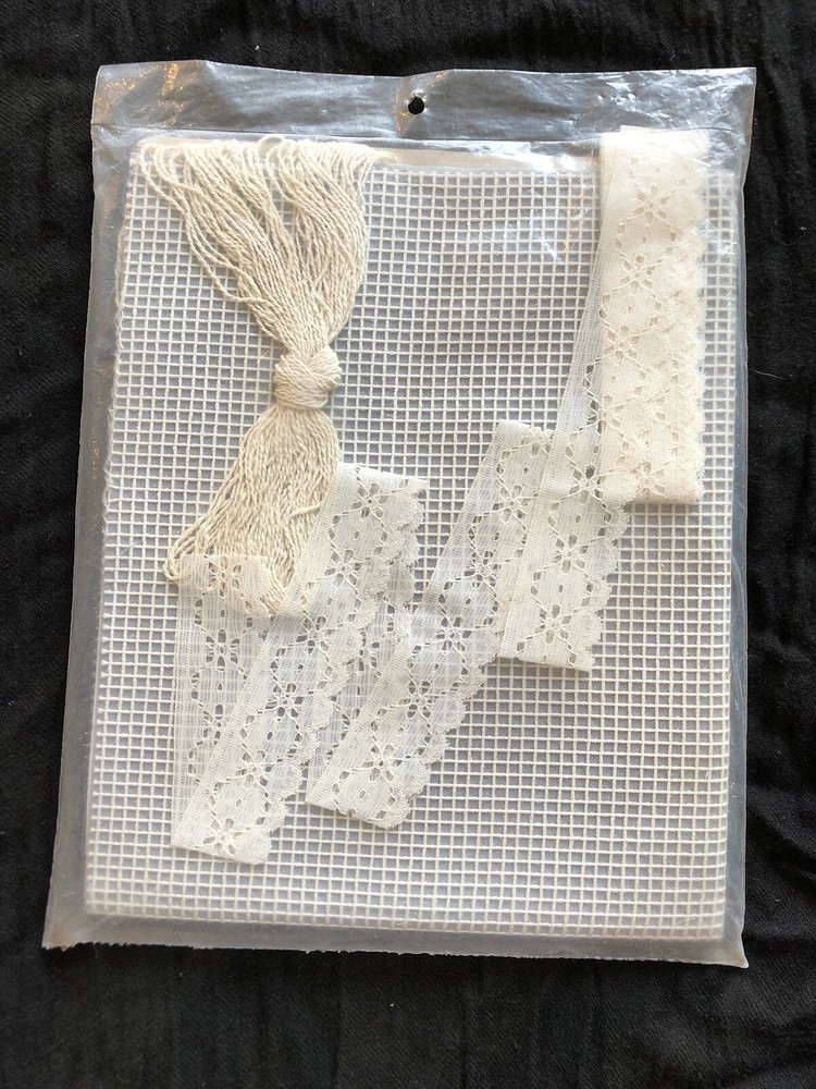 Charmin Net Darning Baby Pillow Kit