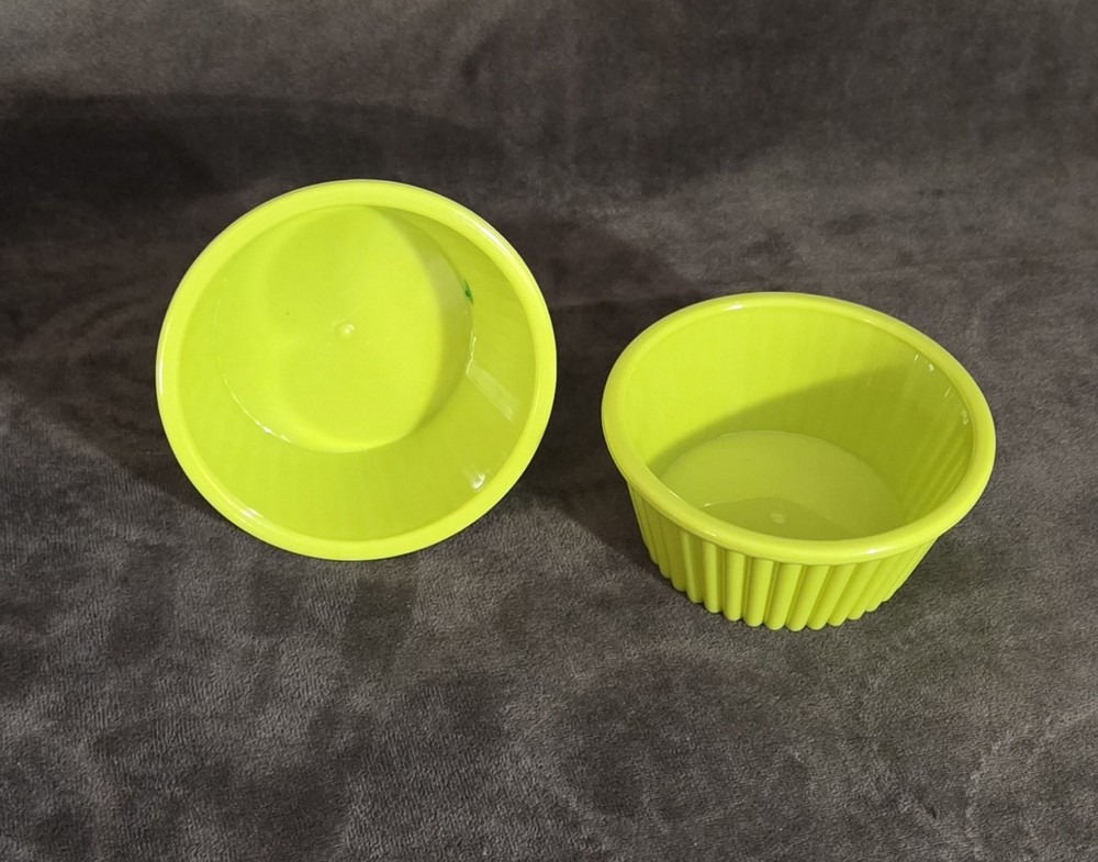Yellow Green  Single  Heavy plastic cupcake holder decor