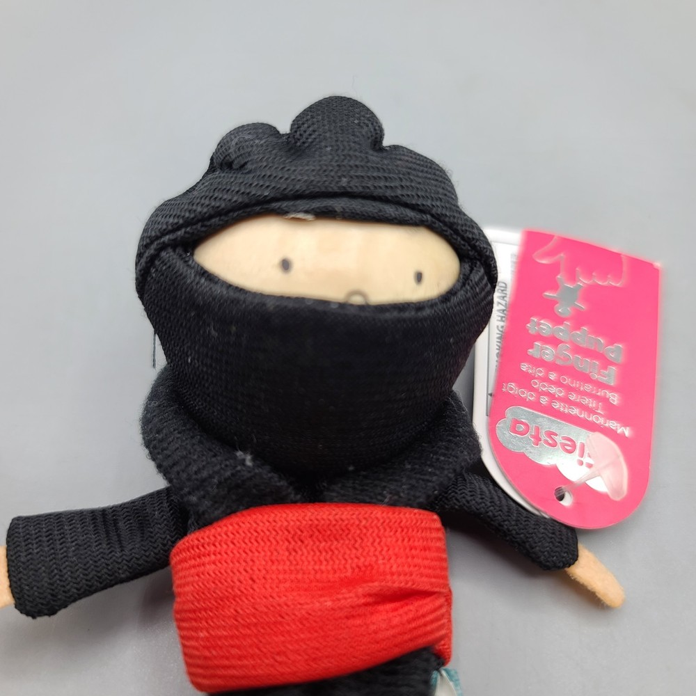 Fiesta Crafts Black Red Ninja Finger Puppet