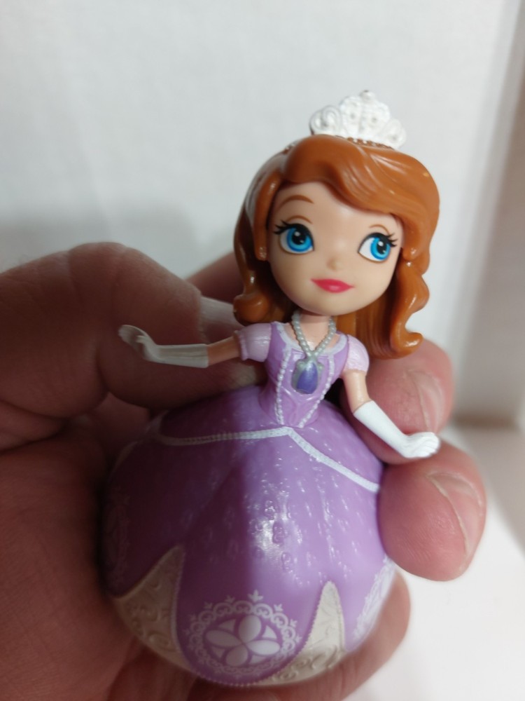 DISNEY SOFIA THE FIRST 3.25” FIGURE Or CAKE TOPPER D14