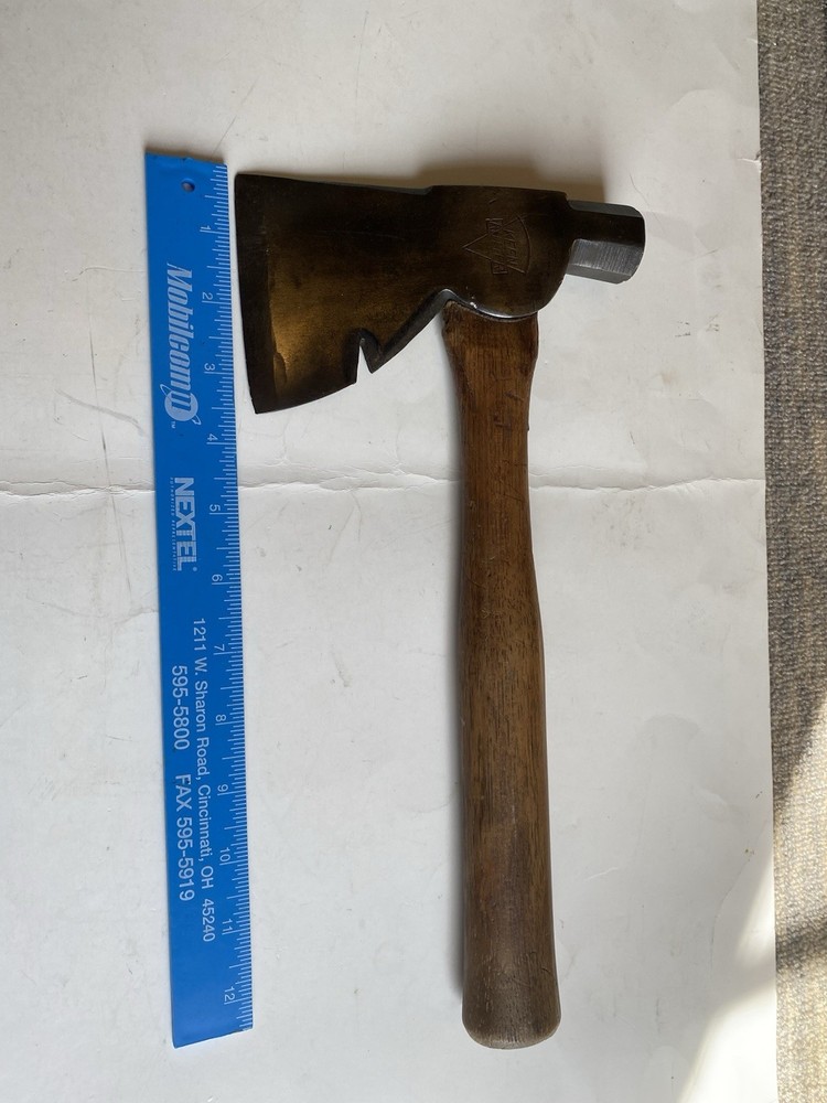 Vintage KEEN KUTTER carpenter Hatchet