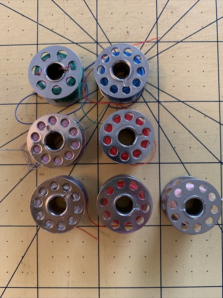 Metal 10 hole Sewing Machine Bobbins