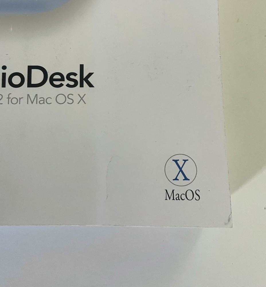 Audio Desk Version 2 for Mac OS X Motu User Guide Paperback Book