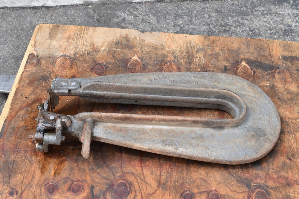 Gallagher Manufacturing Co. Scroll Shears