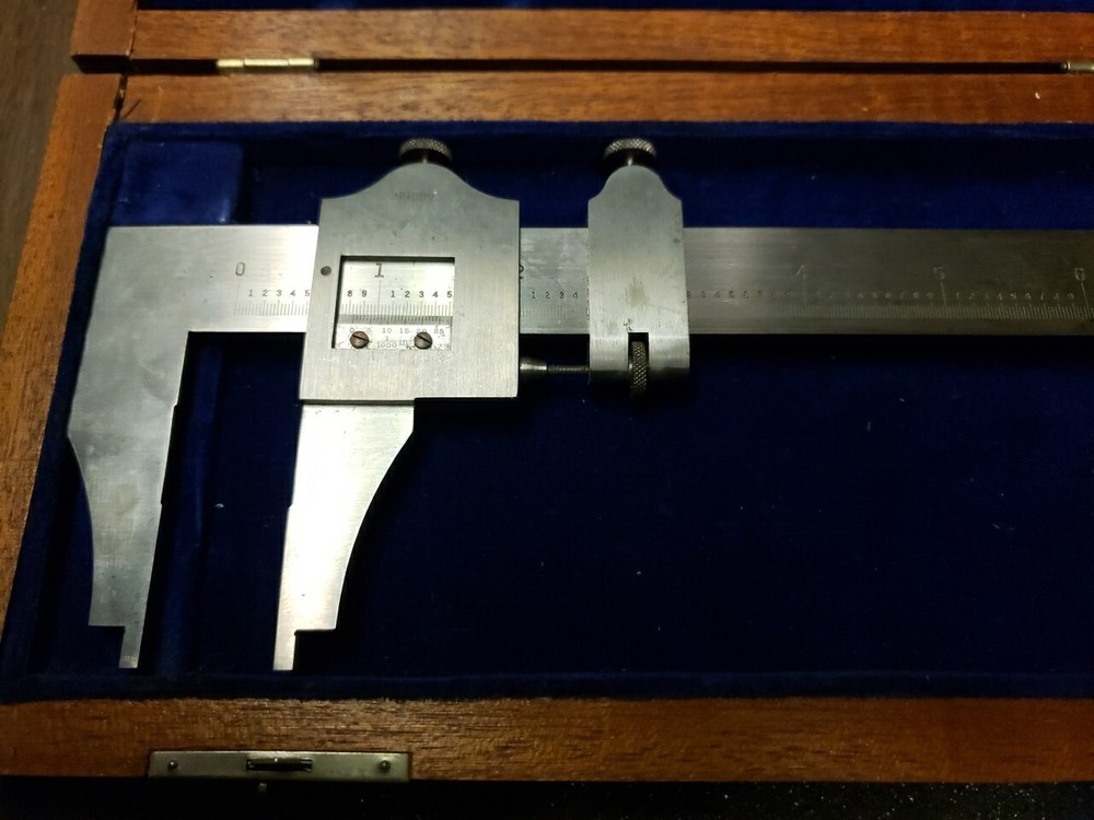 Brown & Sharpe No. 570 Caliper, 13”.