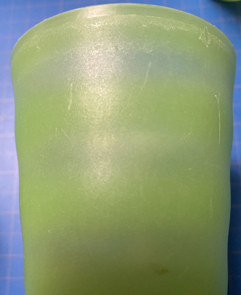 Tupperware Impressions 11oz Green 3 Cups