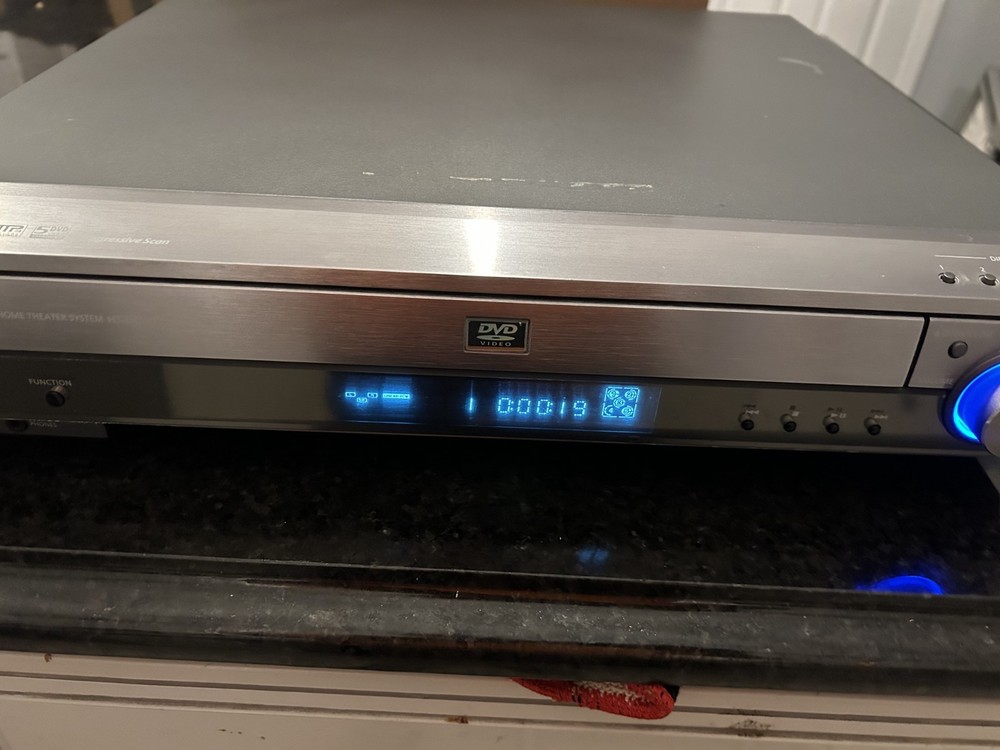 Samsung DVD Home Theater System HT-SK5 – Tested & Working