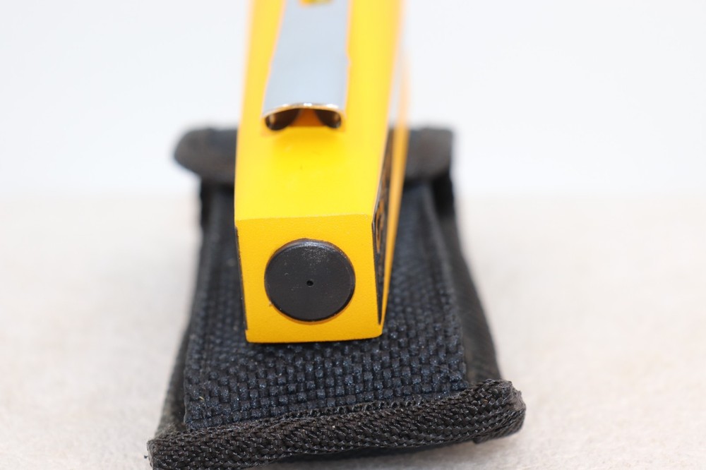 CST/ Berger Sight/Surface Hand Level with Belt Sheath