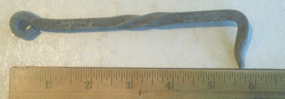 Vintage Twisted Wrought Iron Gate / Door Latch – 6” Long