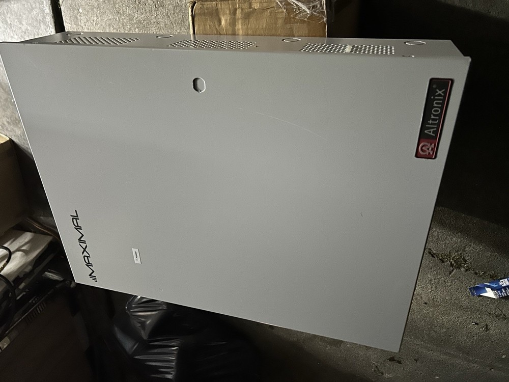 Altronix Maximal77 Access Power Controller 16-Output 24VDC Security Power Supply