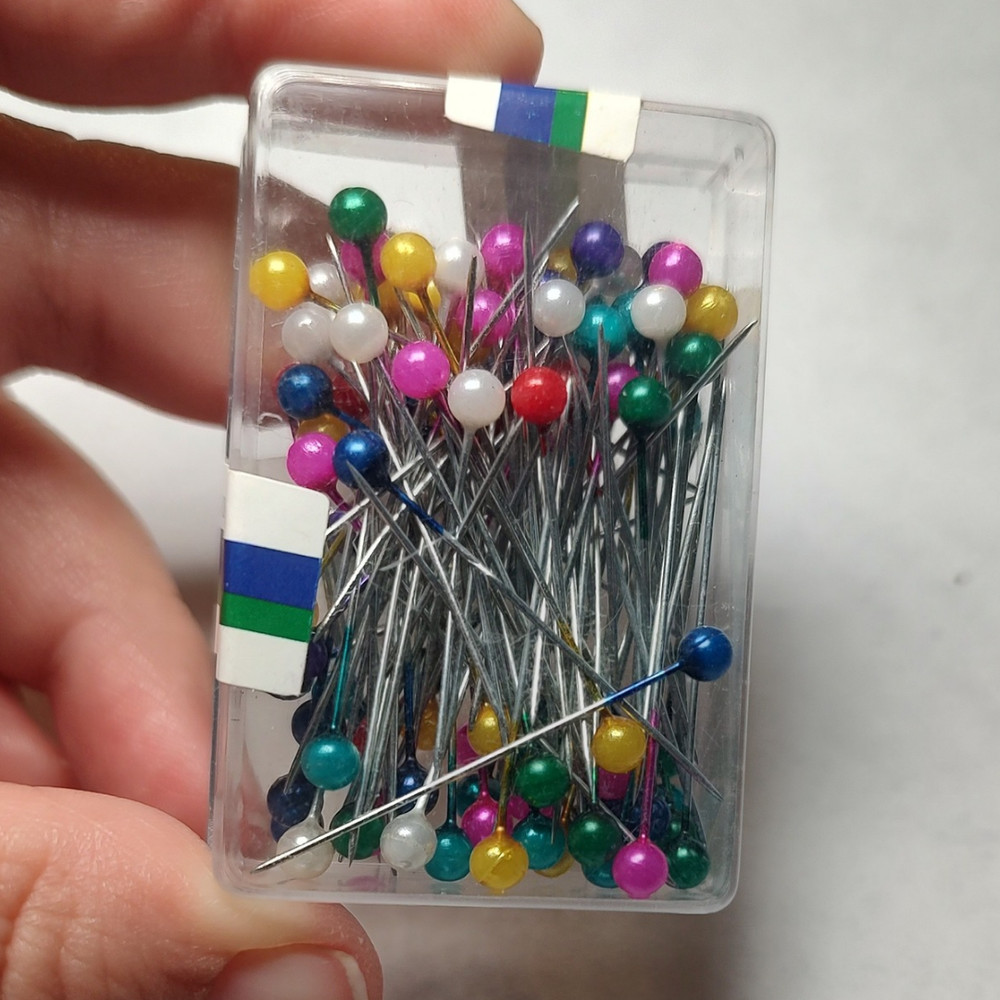 Dessmakers Pins 1 1/2", 100pcs.