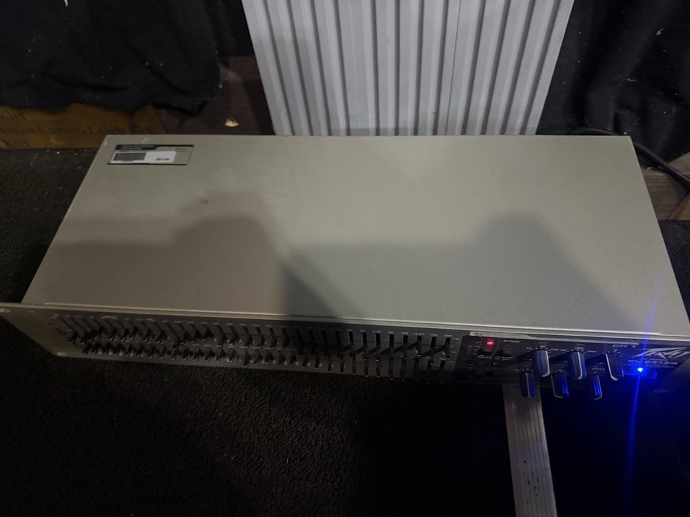 PEAVEY PV231EQ DUAL 31 BAND GRAPHIC EQUALIZER