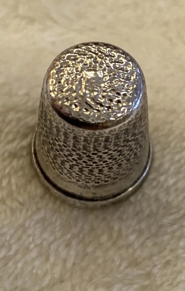 STERLING SILVER SEWING THIMBLE - Stamped Silver