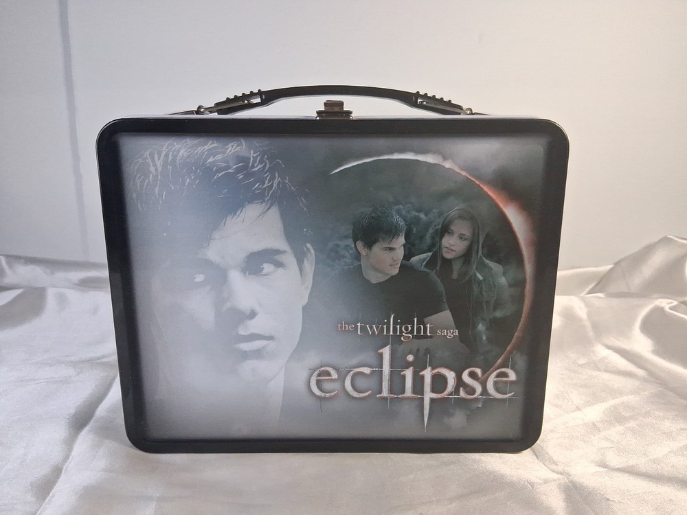 New Twilight Saga Eclipse JACOB & Bella Lunch Box with Thermos Tin NECA 22112