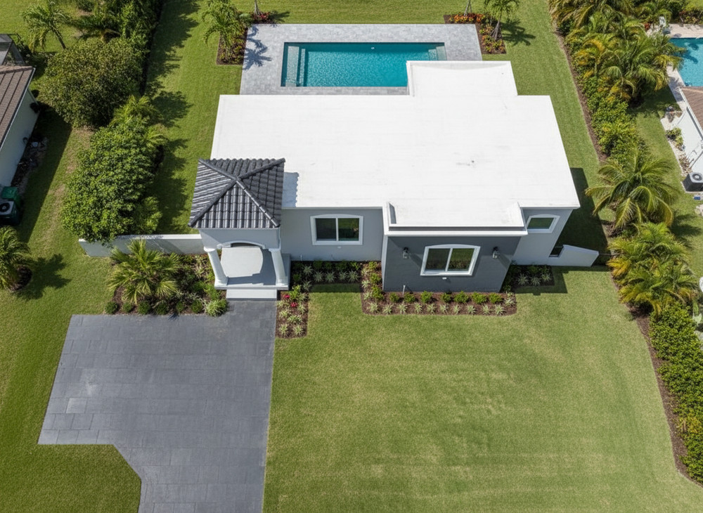 Distressed Property Visualization – Before & After Image Packages for Flippers