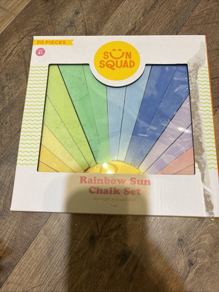 Sun Squad 20 Piece Rainbow Sun Chalk Set